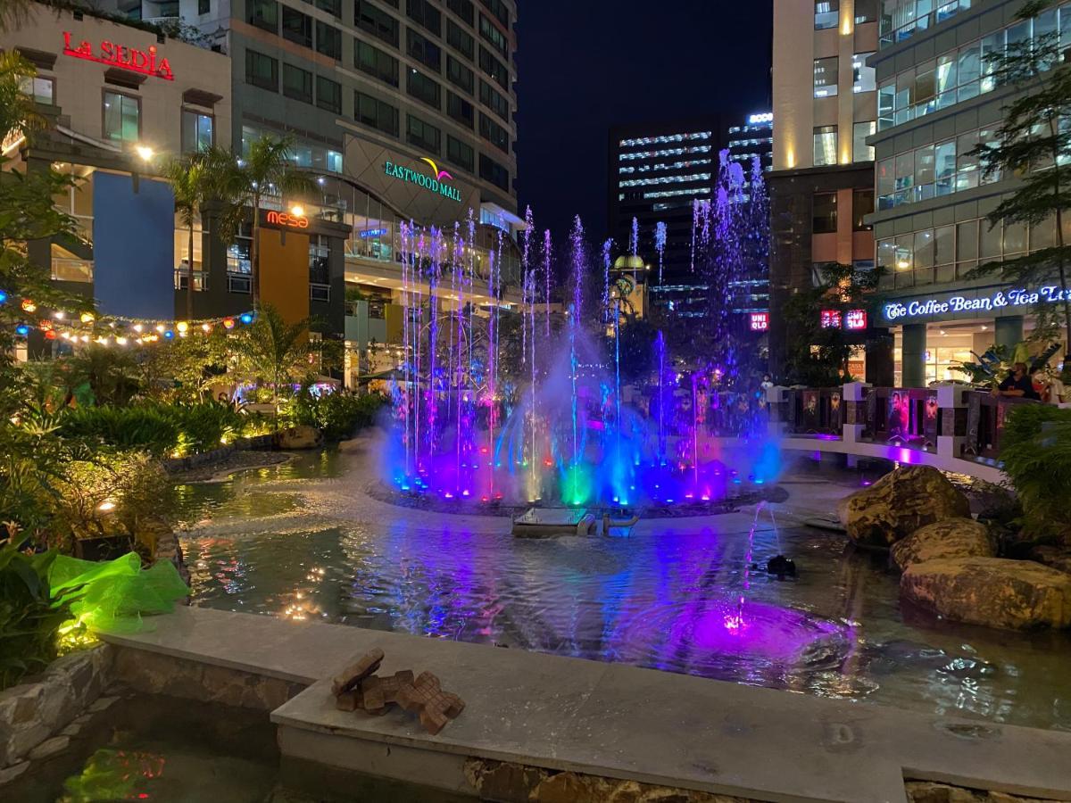 Classy 2Br Suite At Eastwood City With Pool And City Skyline View Manila Zewnętrze zdjęcie